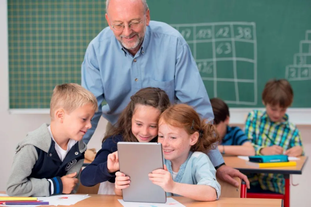 Favorisez la collaboration entre élèves grâce à nos solutions de collaboration