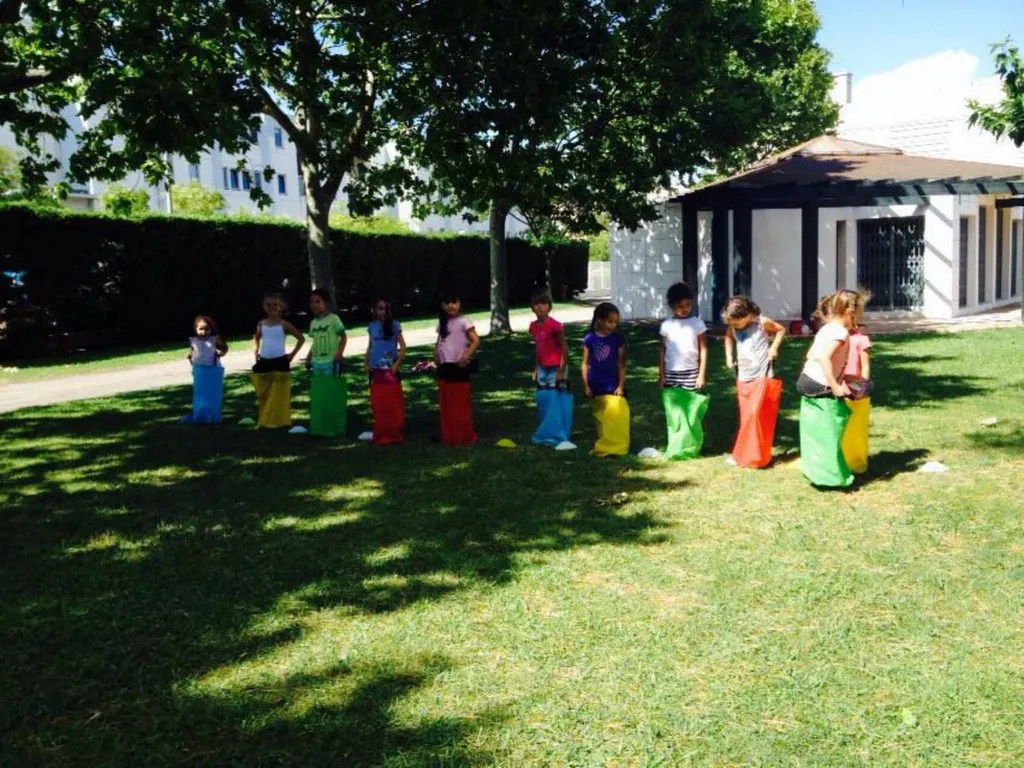 Animation  enfant baptême dans les Bouches du Rhône