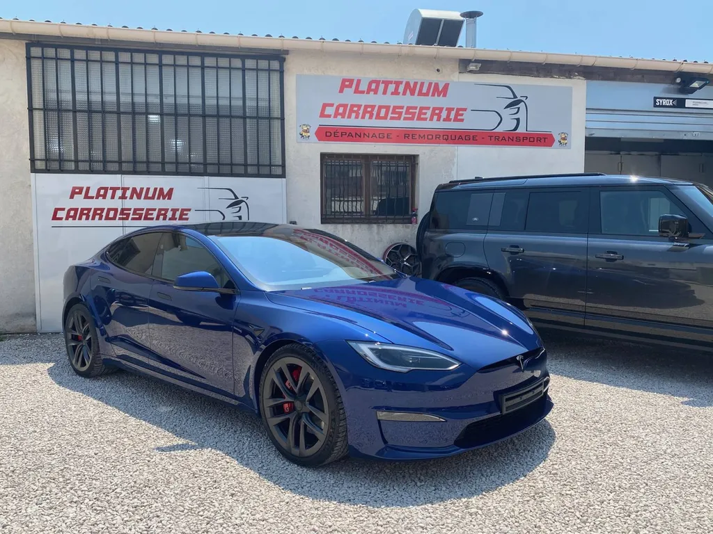 Traitement céramique de la carrosserie pour protéger votre voiture à Marseille