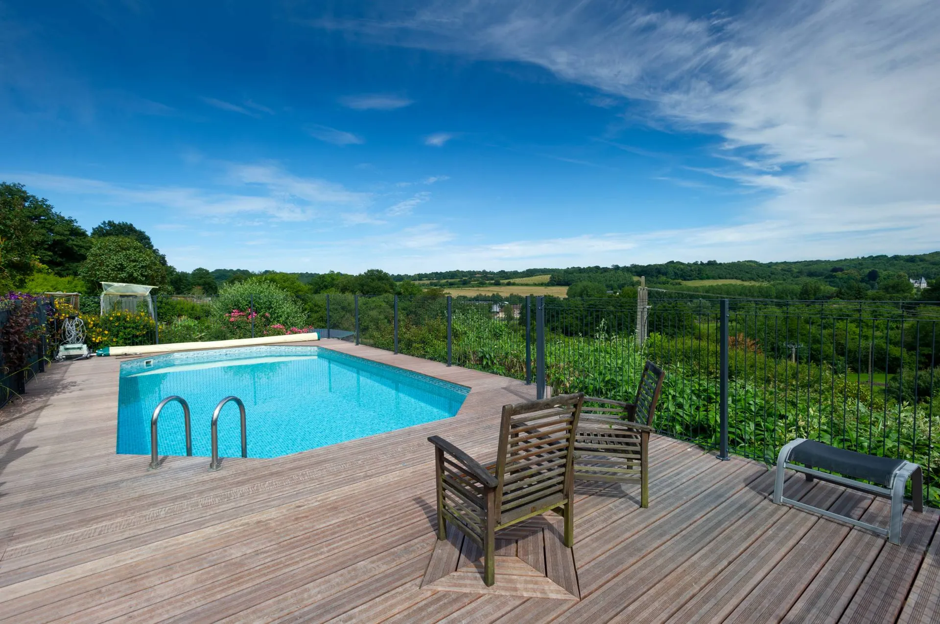 A cquérir ensemble de gîtes à pans de bois dans le calvados 14
