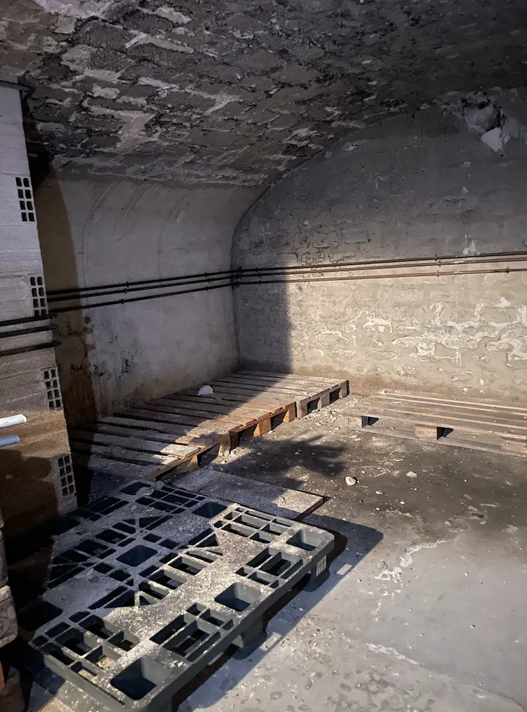 Location - Boutique 150 m², Sentier, Rue de Mulhouse 75002 PARIS