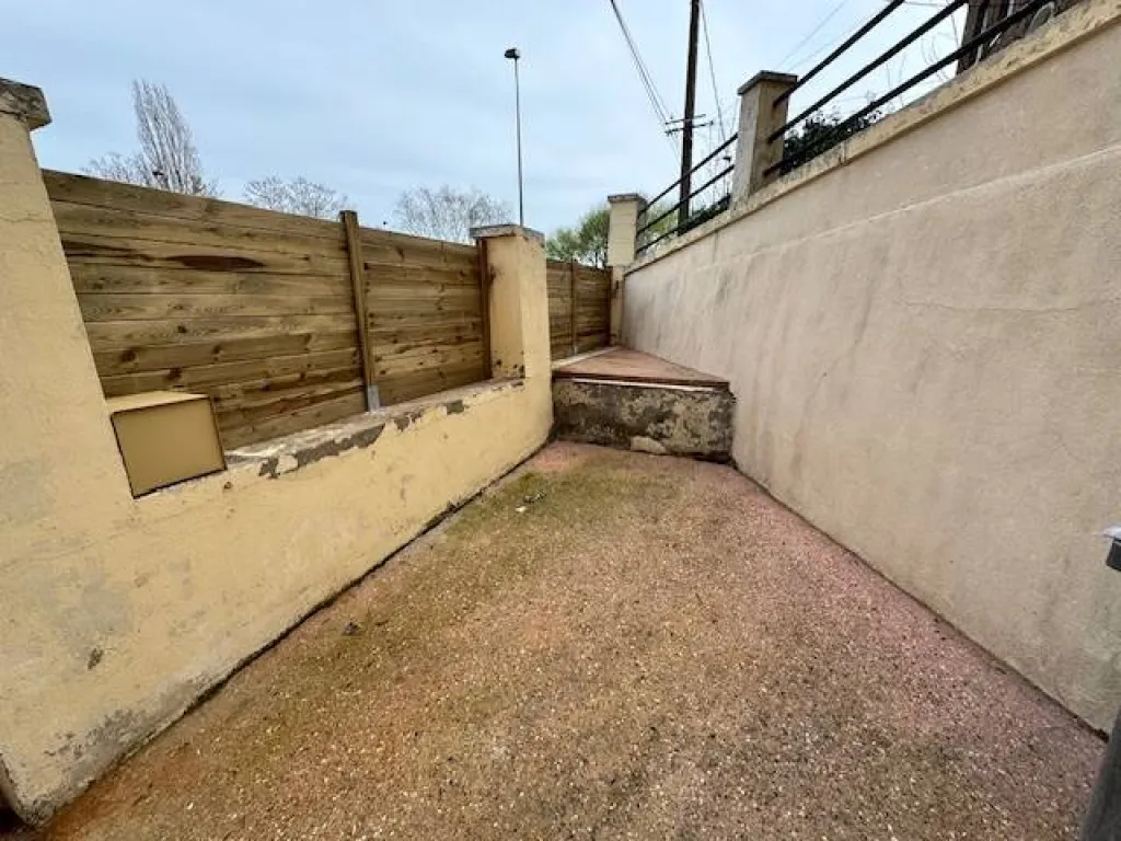 A vendre maison rénovée de 80 m² habitable sur la commune de ORIVAL 76500