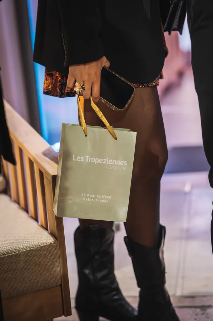 Inauguration de la boutique Les Tropeziennes sur le port de Saint-Tropez sur la côte d'azur