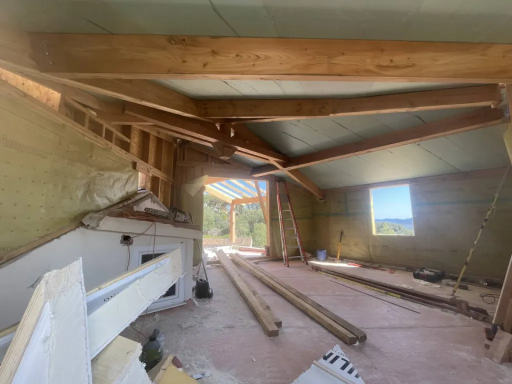 Entreprise spécialisée en travaux d'extension et surélévation en ossature bois à Bormes-les-Mimosas Var