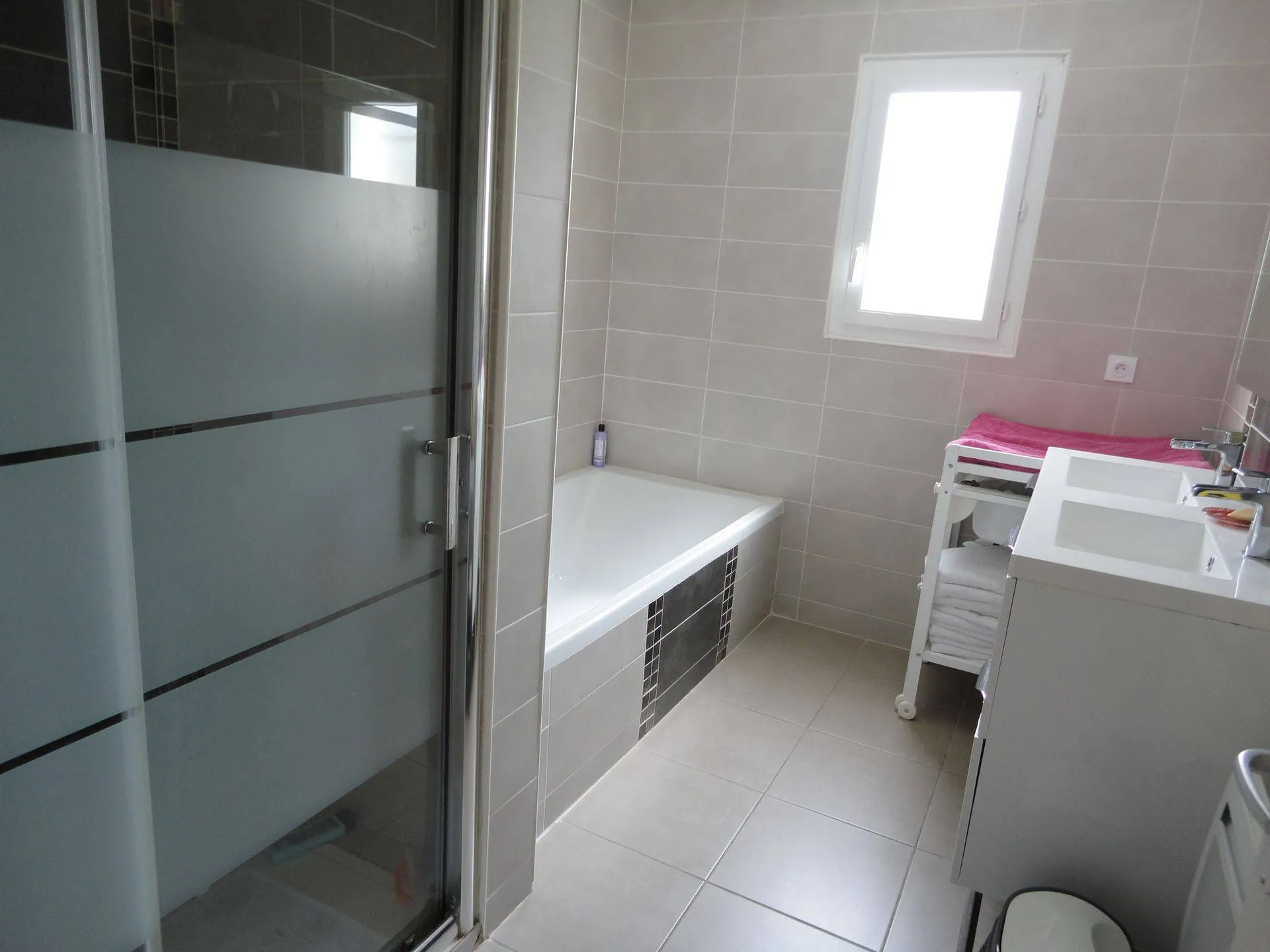 maison a la vente la bédoule avec grand terrain paysager