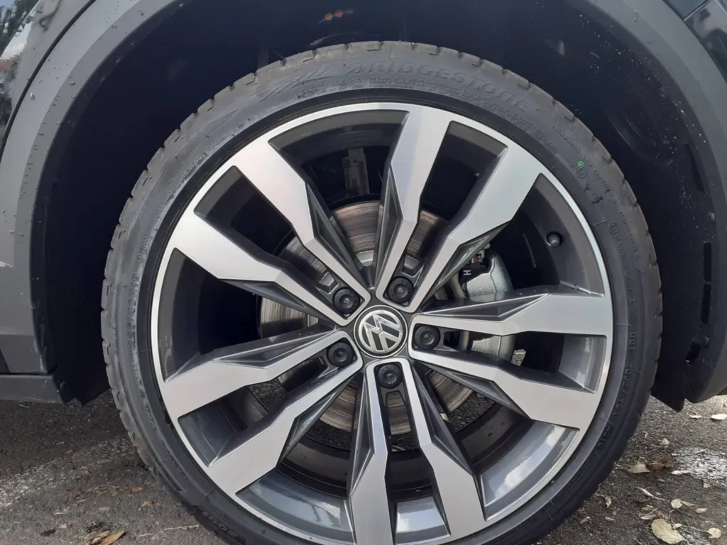 VOLKSWAGEN T-ROC OCCASION 2.0 TDI 150 DSG7 RLine Toit Pano Ouvrant Full LED JA19 près de Toulouse en Occitanie