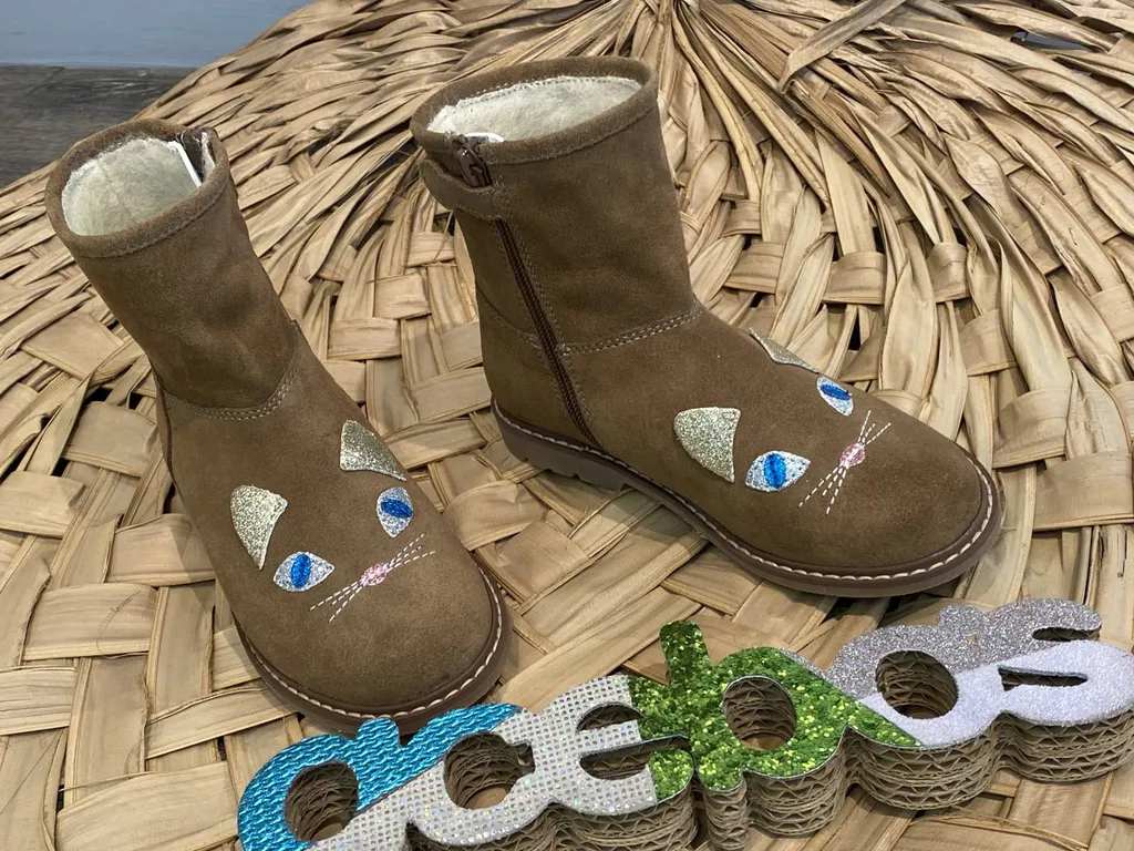 BOTTINES fourrées pour enfants chez BABY VILA à Libourne