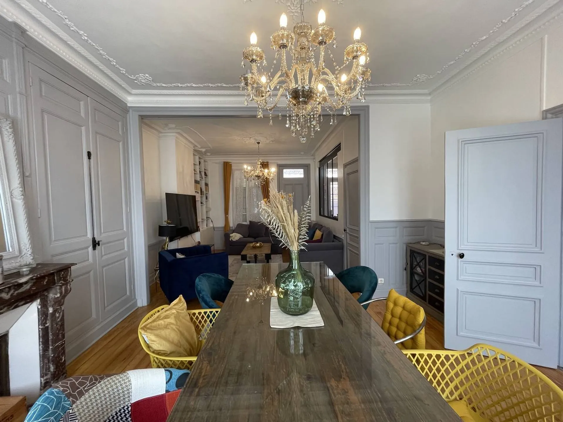 SOUS OFFRE Maison de Maître spacieuse en bord de mer entièrement rénovée, entre Dieppe et la Baie de Somme, en Normandie