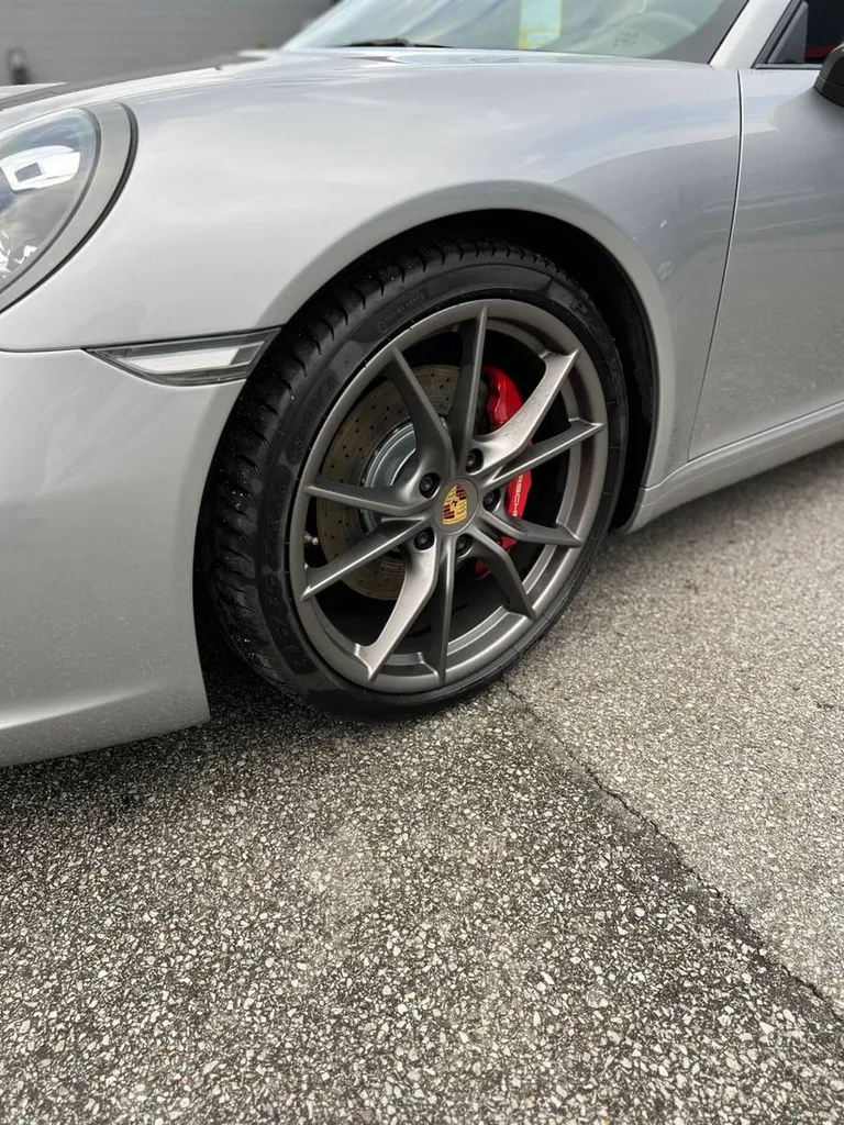 A vendre Porsche 911 Carrera S grise