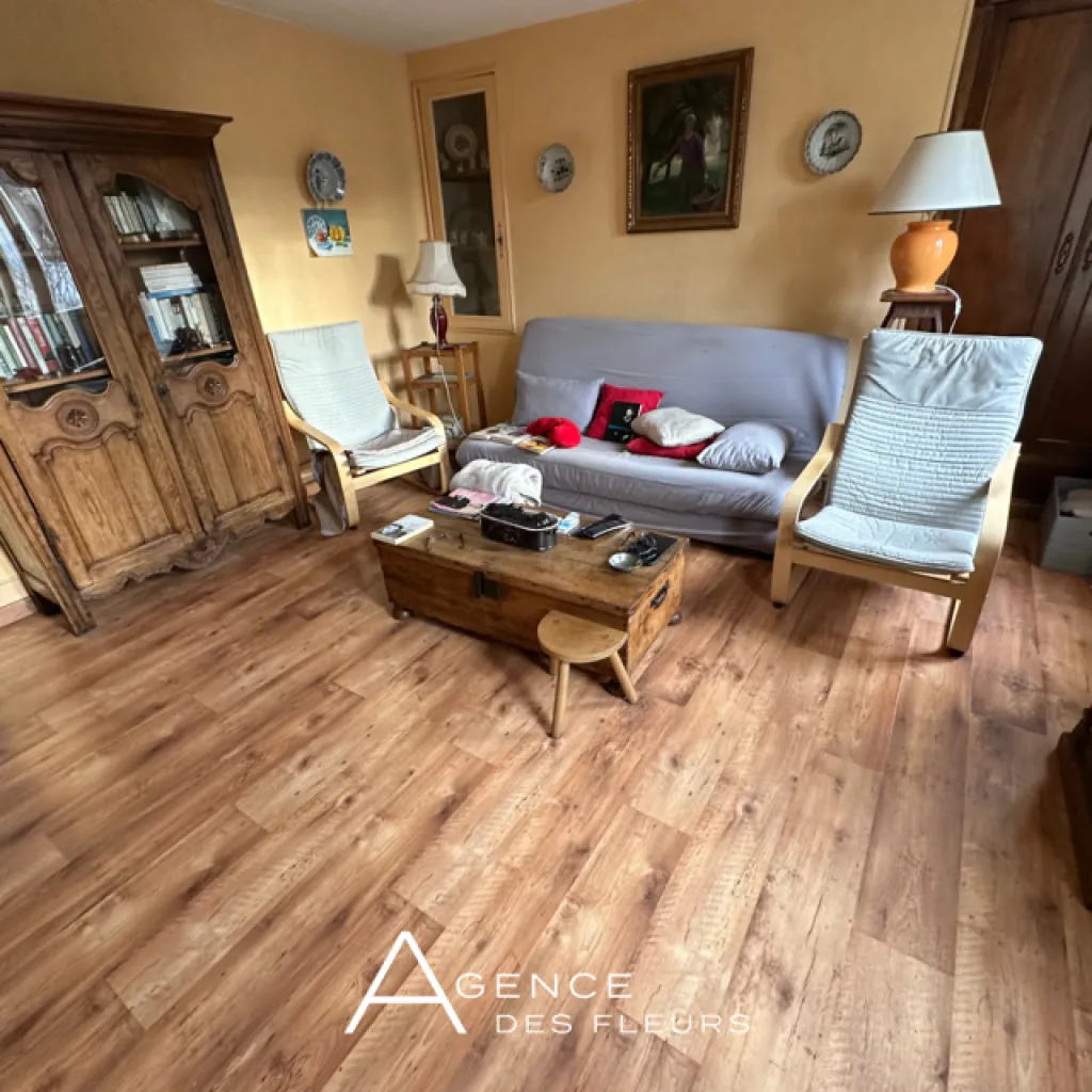 A acheter sur la commune de ELBEUF 76500 maison de brique de 128 m² habitables