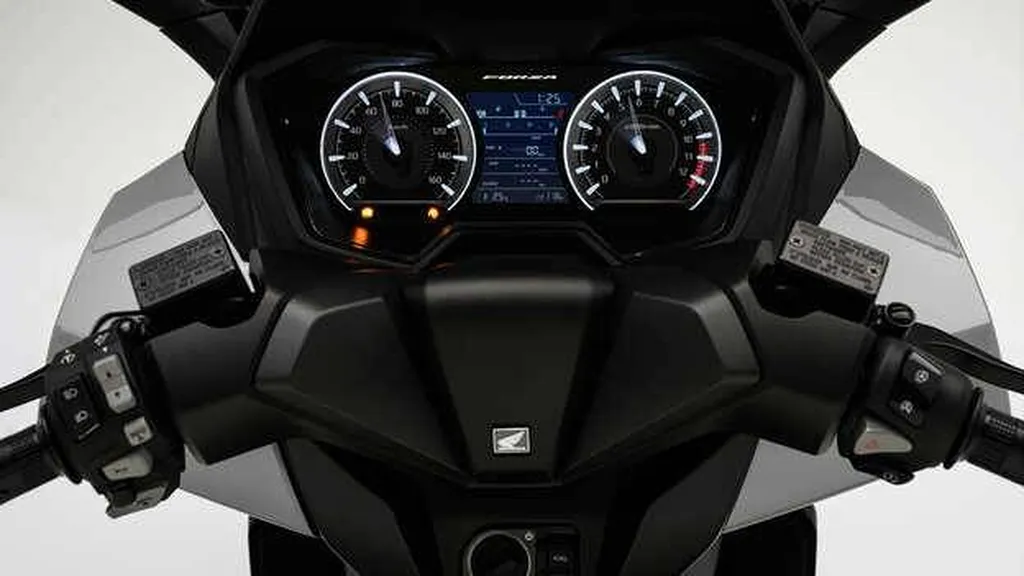 HONDA FORZA 125 TOULON