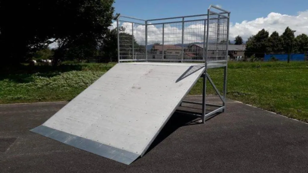 Création d'un skate park à Chapareillan près de Grenoble en Isère 38
