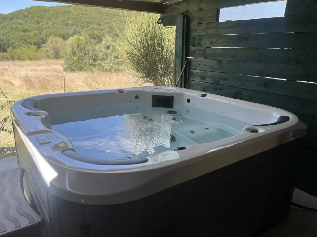 Installation d’un Spa Sun&Soul S-550 à Saint-Étienne (42)