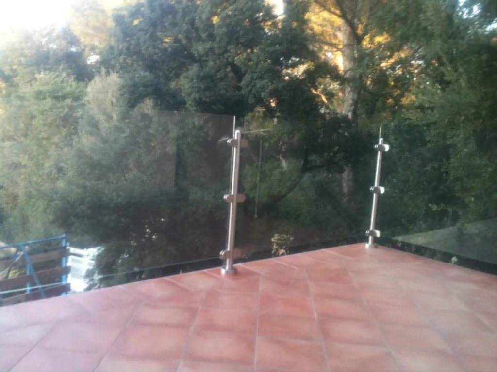 Escalier en verre