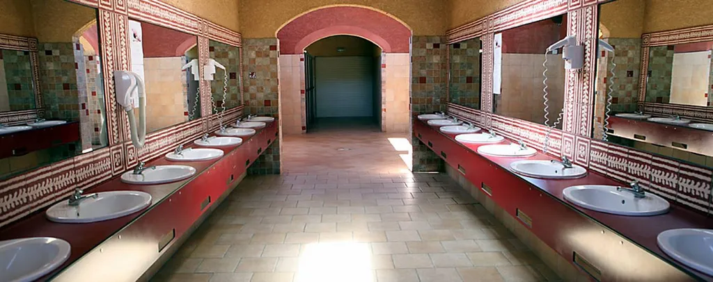 camping film du Mas de la Plage à Vias-plage proche du Cap D'aAgde