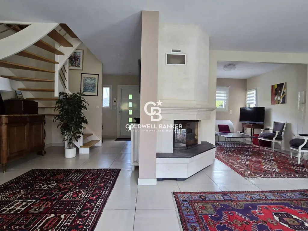 maison avec 4 chambres à vendre proche du mans au calme