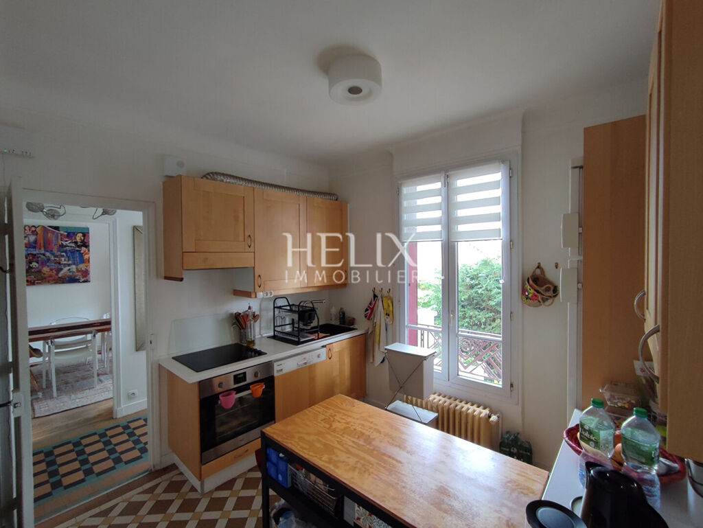 Maison avec jardin intimiste dans le centre de Maisons Laffitte