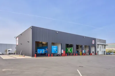 photos professionnel d'entrepôt à Cergy