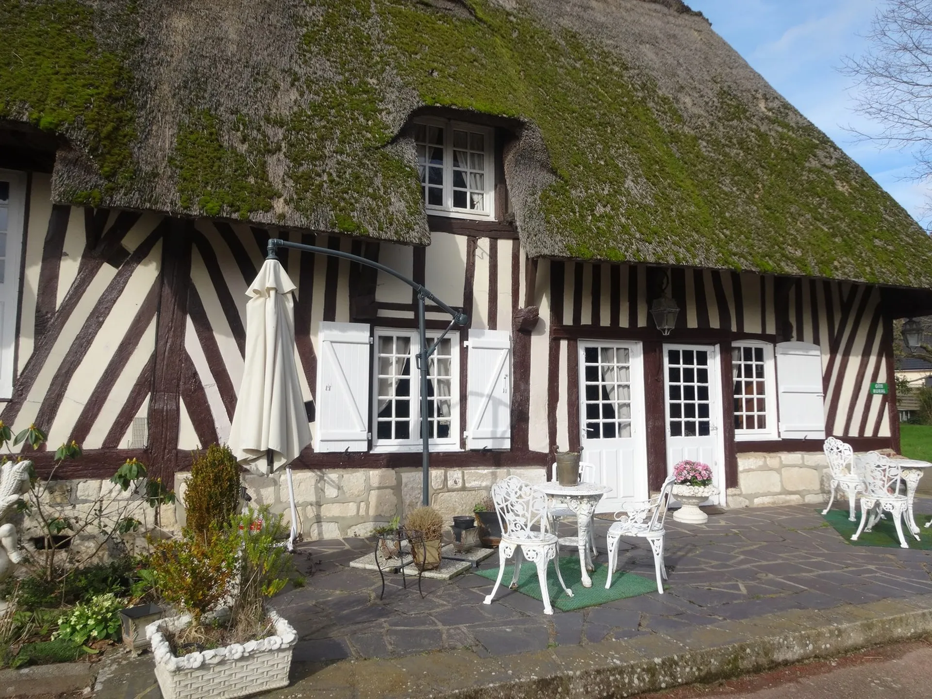 MAISON NORMANDE Région de PONT-AUDEMER