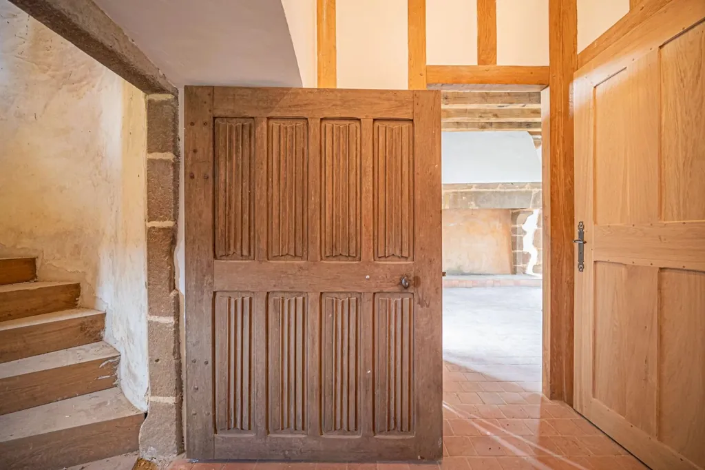 bien atypique à vendre en sarthe avec l'agence immobilière du mans coldwellbanker valproperty