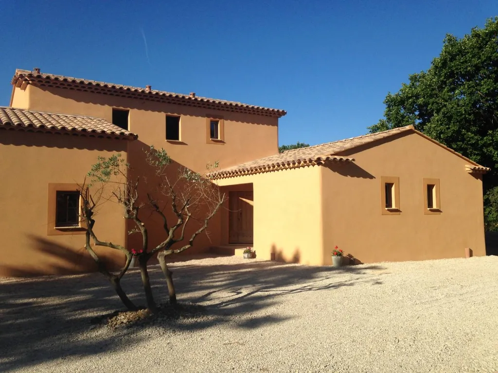 Maison crépi minéral à Brignoles
