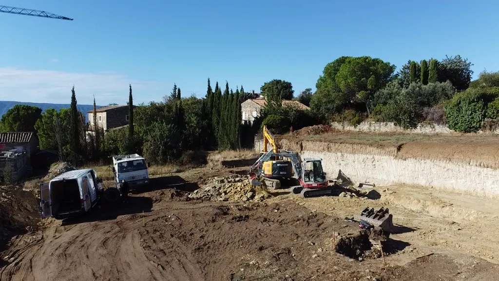 Réalisation d'une plate forme pour la construction d'une maison