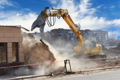 Travaux de démolition Pessac : spécialiste en démolition et recyclage matériaux avec mise à niveau du terrain