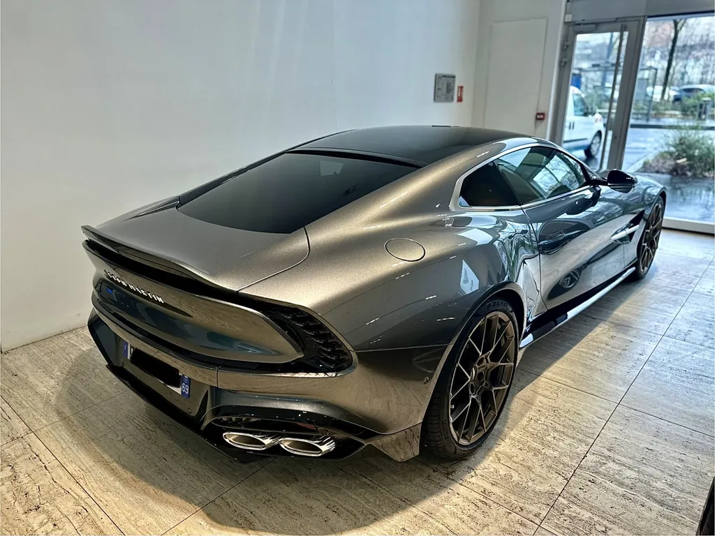 protection carrosserie DETAILING film PPF proche de Lyon Aston Martin Vanquish 