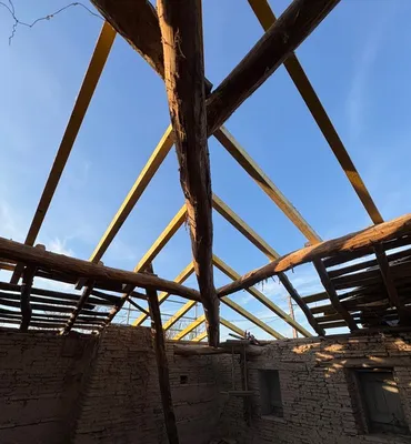 Votre artisan compagnon du devoir charpentier à Rouffiac-Tolosan pour la rénovation de charpente traditionnelle près de Toulouse