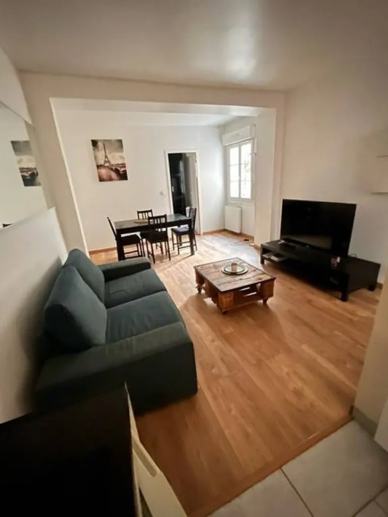 Situé au 07 rue du Lieu de Santé à Rouen