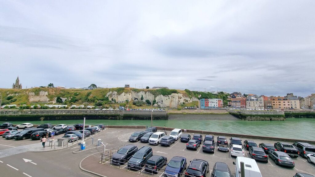A vendre appartement F3 meublé, face au port, Dieppe 76200