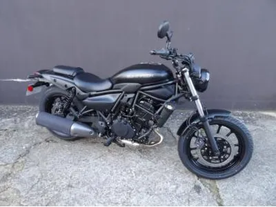 Moto Kawasaki Eliminator 500 A2 en très bon état 5231 KM avec ABS et patins moteur à Villeneuve-Saint-Georges 94190