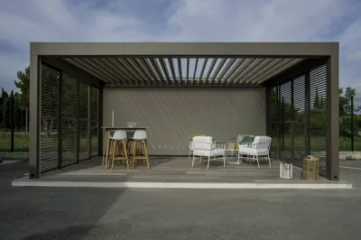 Pose de pergola bioclimatique avec store à Aix en Provence et en région PACA