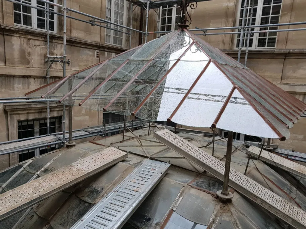 Rénovation d'une verrière du 18 -ème siècle à Avignon