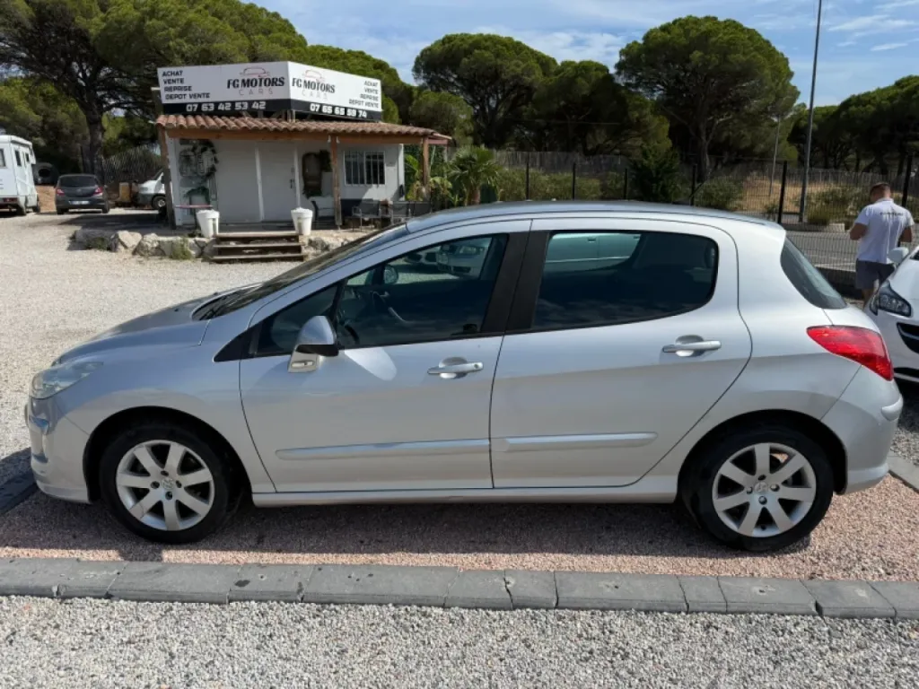 PEUGEOT 308 1.6 HDI 110CV