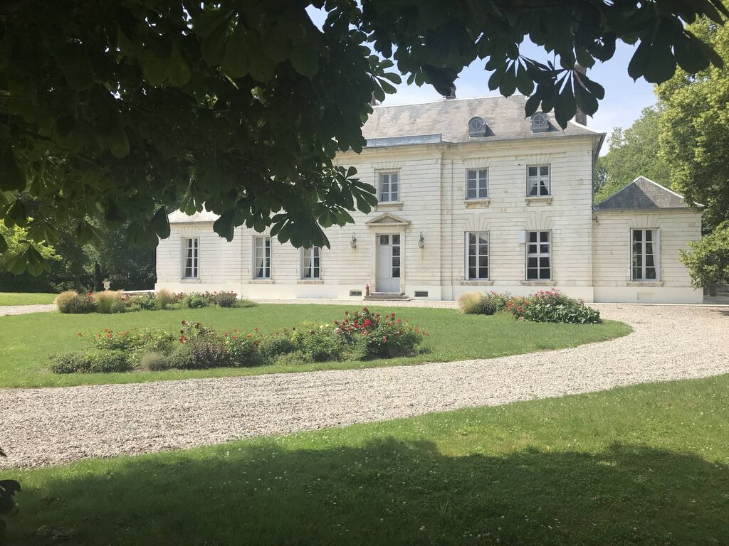 Belle demeure , située à 10 minutes de Saint-Valéry-sur-Somme. Baie de Somme 80