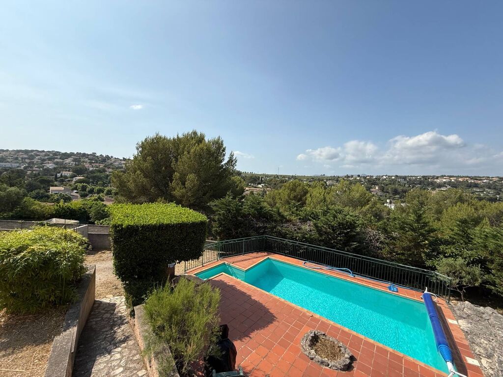 Maison de Type 3 au calme à Carnoux