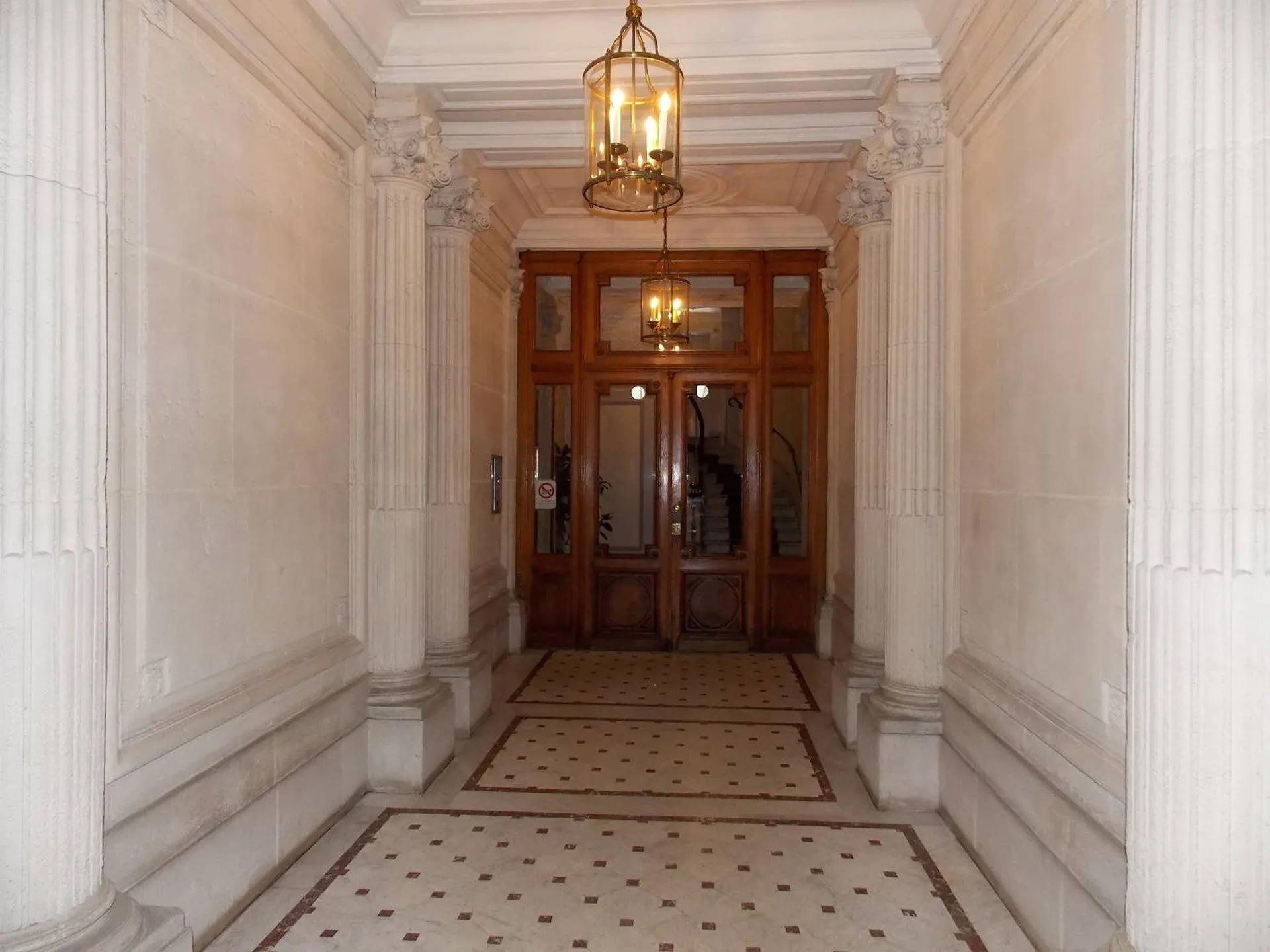 A VENDRE APPARTEMENT 3 PIÈCES AVEC VUE D'EXCEPTION QUARTIER MALESHERBES PARIS 75017