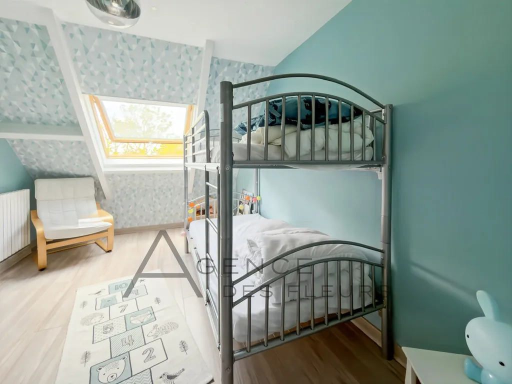 A vendre, propriété de charme de 202 m² édifiée sur un terrain de 3952 m² sur la commune de FRENEUSE 76410