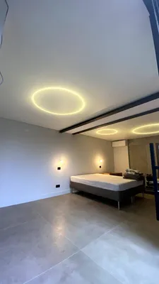 Cercles lumineux et plafond tendu : originalité garantie - Chantier sur Toulouse