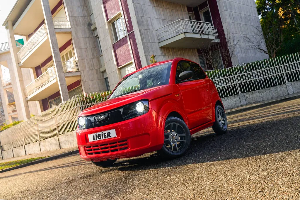 Nouvelle voiture sans permis Ligier Myli MAX à Rognac