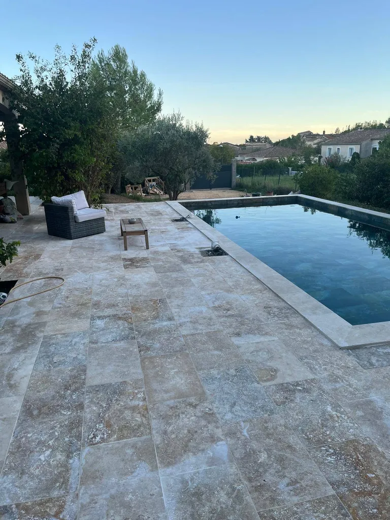 TERRASSE TRAVERTIN BEIGE 2CD CHOIX RUSTIC FORMAT 61X40.6X1.2CM