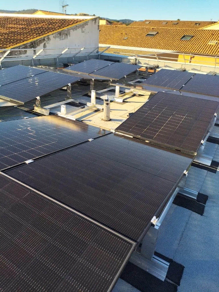 Provence Energie Solaire Services votre expert depuis 2004 pour toutes vos installations solaires 