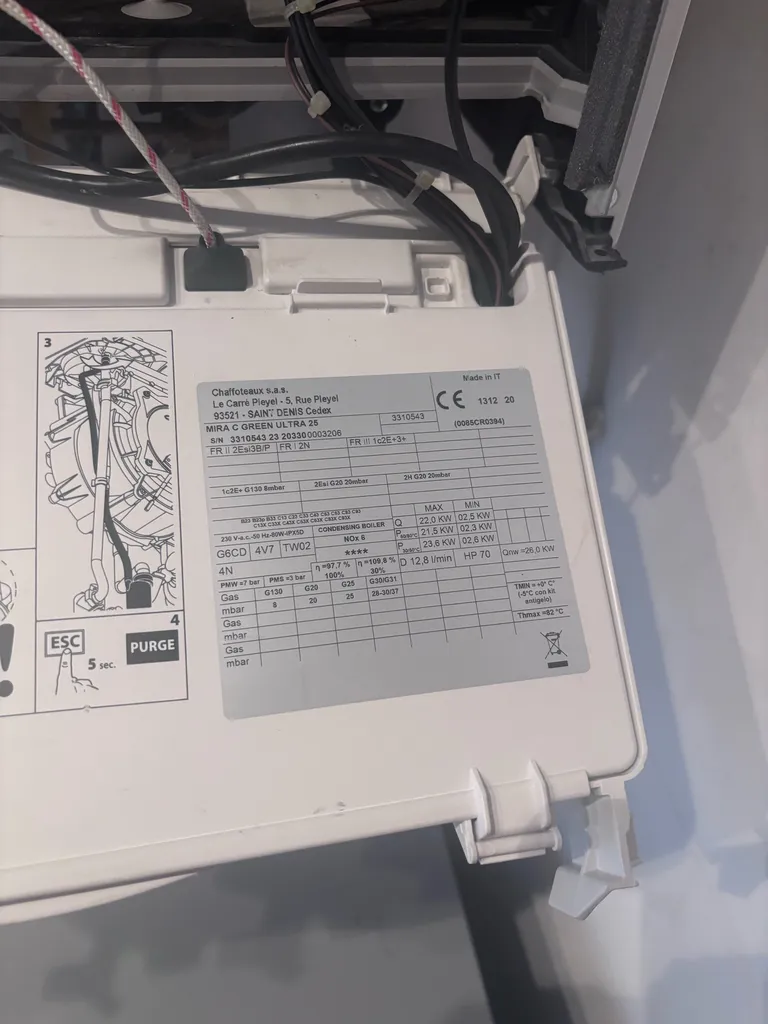 Entretien d’une chaudière à condensation Chaffoteaux Maury à Moussy-le-Vieux

