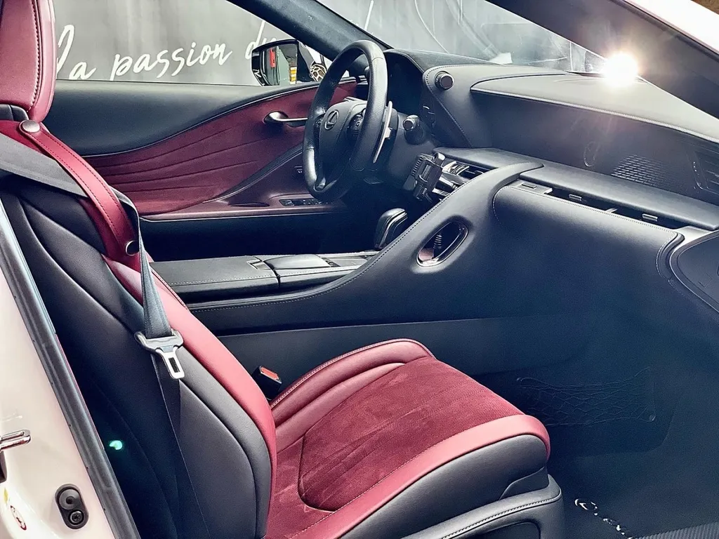 Protection céramique et PPF Lexus LC 500 EMB DETAILING centre accrédité  à Lyon