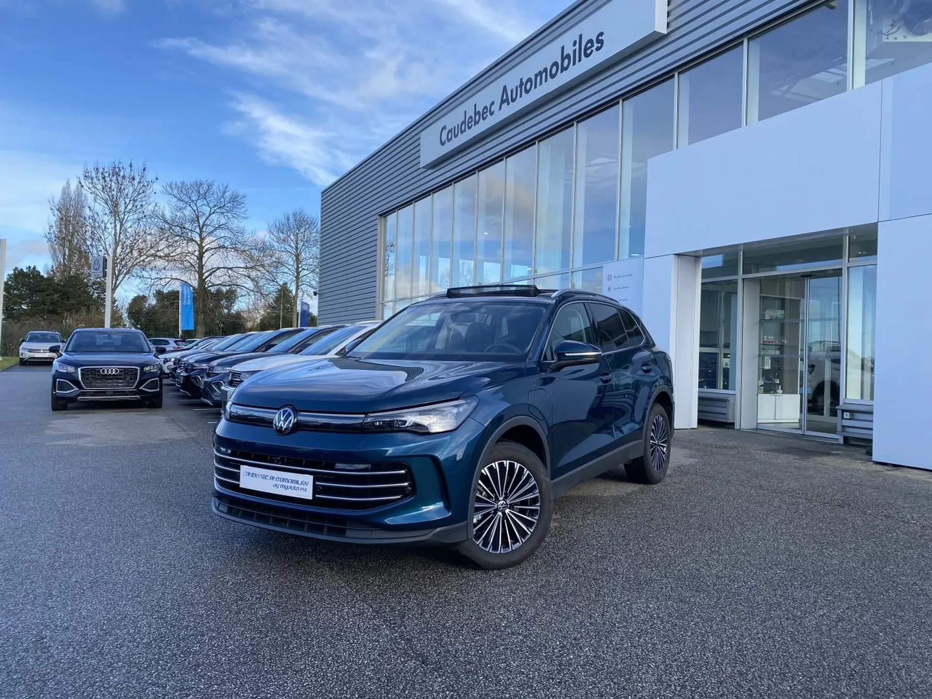 Volkswagen Tiguan d'occasion hybride rechargeable à vendre près de Rouen chez votre concessionnaire Myauto.fr Normandie