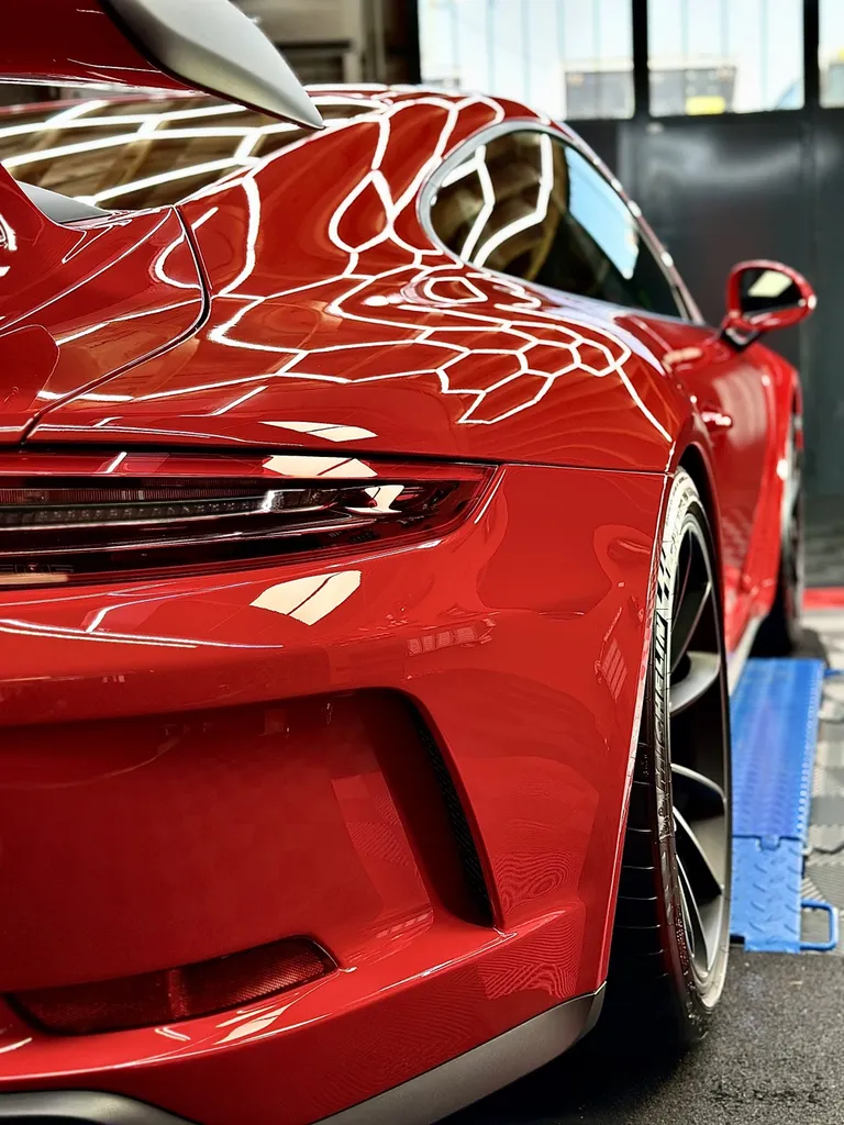 centre de DETAILING Lyon protection céramique film de protection PPF Porsche GT3