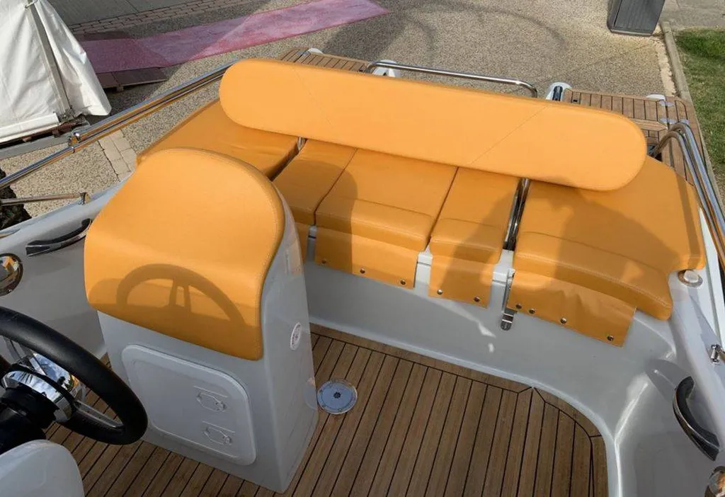 Libra 650 open à vendre à Sainte-Anne en Martinique