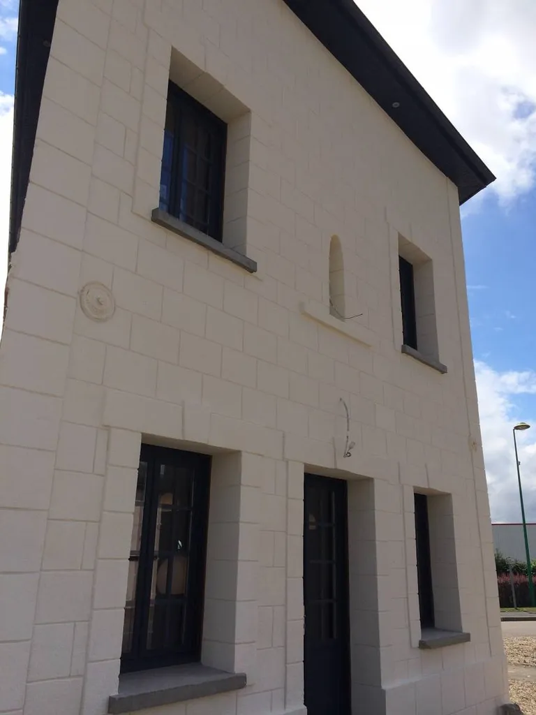 Façade réalisée en pierre de taille proche de Belbeuf 76