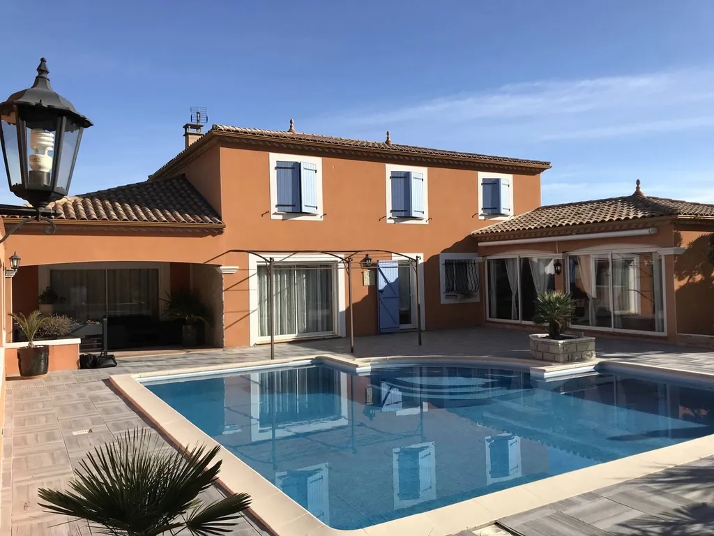 Rénovation d'une bastide en pierre taillée dans un quartier privilégié sur Béziers